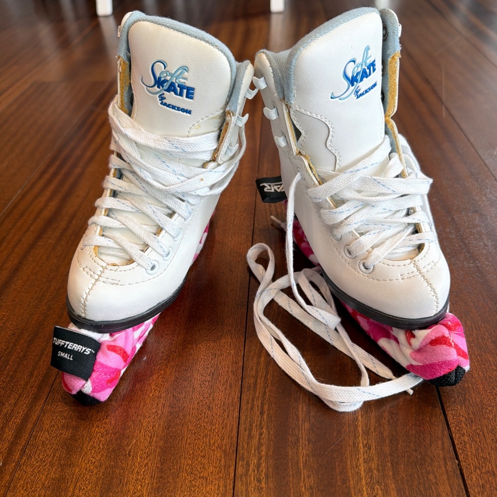 White Kids Figure Skates with Pink Blade Covers - Picture 2 of 2